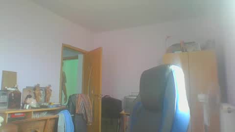 Snapshot of ulmeni7 chatting on 10.25.25 ulmeni7 online show from 10.25.25
