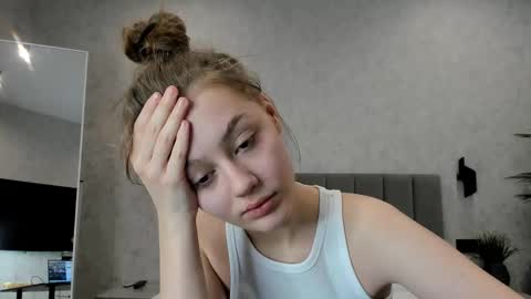 Melena online show from 11.18.25