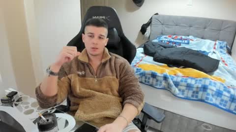 Snapshot of ulxer chatting on 12.14.24 hi im mike tyson - online show from 12.14.24
