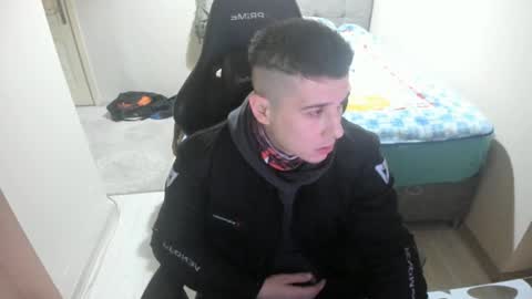 Snapshot of ulxer chatting on 01.04.25 hi im mike tyson - online show from 01.04.25