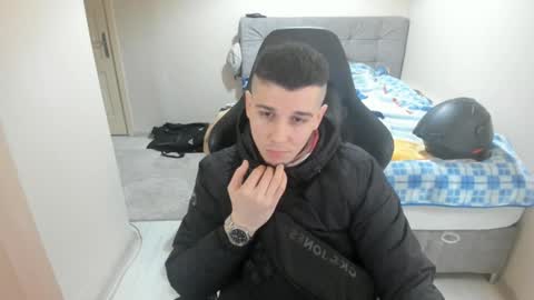 Snapshot of ulxer chatting on 01.18.25 hi im mike tyson - online show from 01.18.25