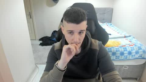 Snapshot of ulxer chatting on 01.24.25 hi im mike tyson - online show from 01.24.25