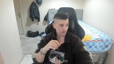 Snapshot of ulxer chatting on 02.14.25 hi im mike tyson - online show from 02.14.25