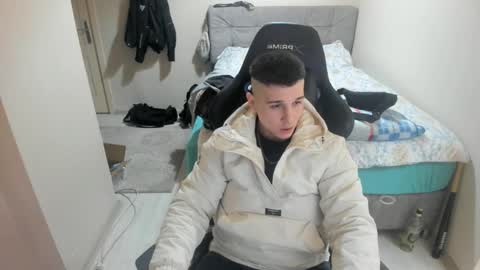 Snapshot of ulxer chatting on 02.27.25 hi im mike tyson - online show from 02.27.25