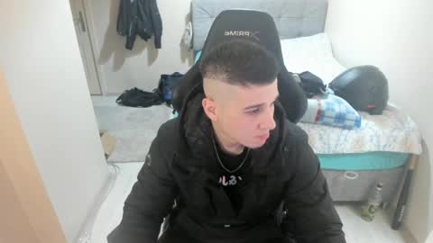 Snapshot of ulxer chatting on 03.06.25 hi im mike tyson - online show from 03.06.25