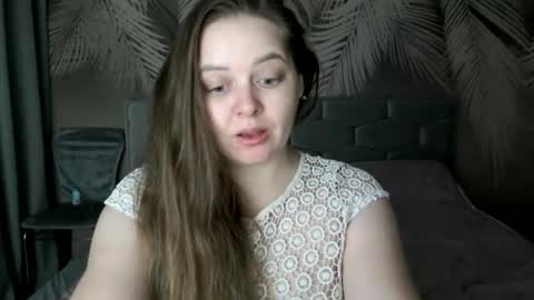 Snapshot of ulystar chatting on 12.31.24 Ulyana online show from 12.31.24