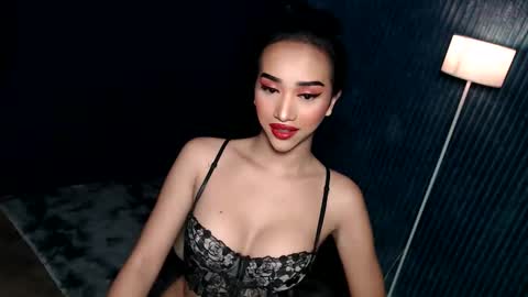kylie online show from 06.04.26