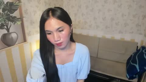 Snapshot of uncut_jelay chatting on 04.22.26 uncut_jelay online show from 04.22.26