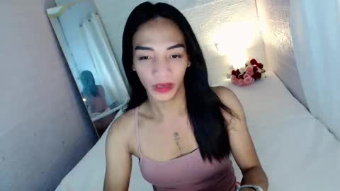 Snapshot of uncut_queen chatting on 06.07.26 LOVELY JANE online show from 06.07.26