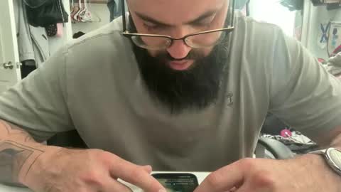 uncutbeard129840 online show from 10.20.25