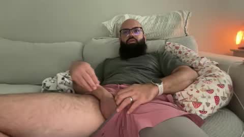 uncutbeard129840 online show from 11.15.25