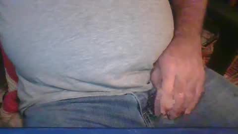 Snapshot of uncutmike7x5 chatting on 02.01.25 uncutmike7x5 online show from 02.01.25