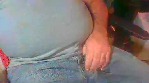 Snapshot of uncutmike7x5 chatting on 03.01.25 uncutmike7x5 online show from 03.01.25