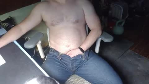 Under the desk online show from 04.13.26