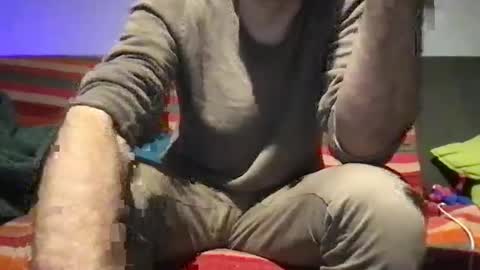 Snapshot of underscorex chatting on 01.06.25 underscorex online show from 01.06.25