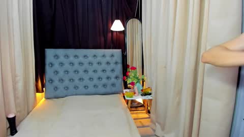 unforgetableasiancock online show from 12.23.24