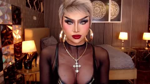 BRIANNA online show from 04.10.26