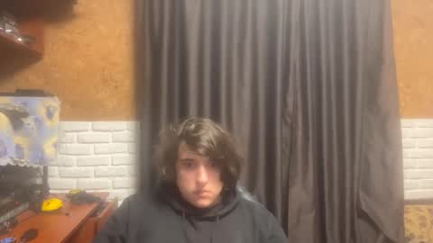 Snapshot of unholy_heat chatting on 11.25.25 Anri online show from 11.25.25