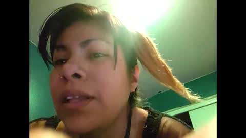Uniqueebbyy online show from 12.14.24