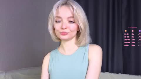 ShizukaShizuSHIZ online show from 10.14.25