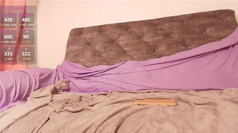 Snapshot of unu_nai chatting on 03.19.26 new INSTA online show from 03.19.26