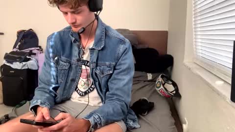 Stepbro online show from 01.02.25