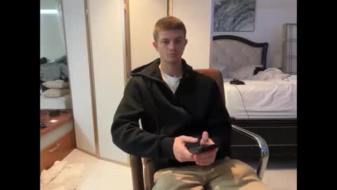 Stepbro online show from 02.21.25