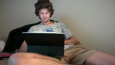 Stepbro online show from 09.13.25