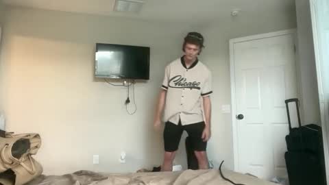 Stepbro online show from 09.17.25