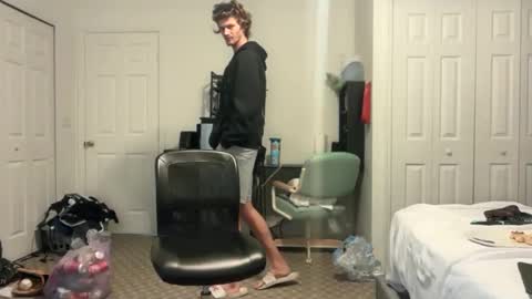 Stepbro online show from 11.13.25