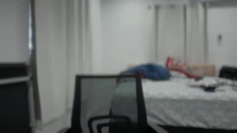 Stepbro online show from 12.16.25