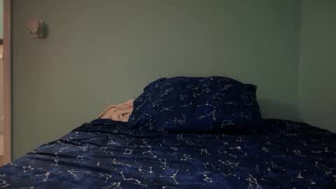 Stepbro online show from 12.23.25