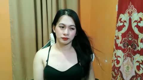 Snapshot of ur_asianpretty chatting on 04.02.26 Aya online show from 04.02.26