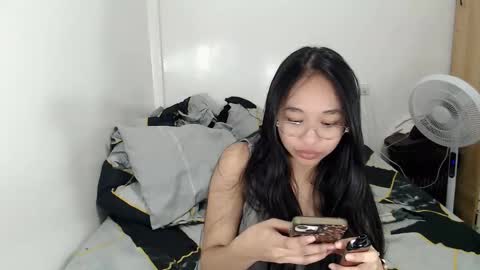 Snapshot of ur_celeste chatting on 03.29.26 celeste online show from 03.29.26