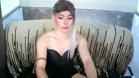 MISS ANNA online show from 04.03.26