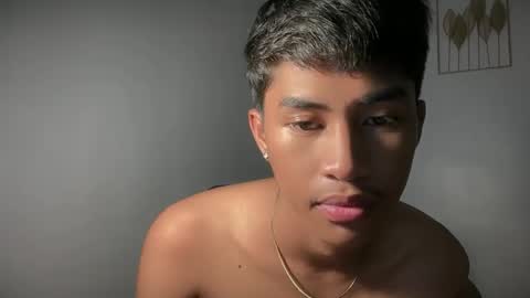 ur_fuckerbttm online show from 10.04.25