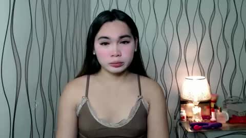 QUEENSY online show from 12.18.25