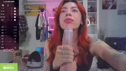 Snapshot of ur_olivia chatting on 10.22.25 Olivia Kaufman online show from 10.22.25