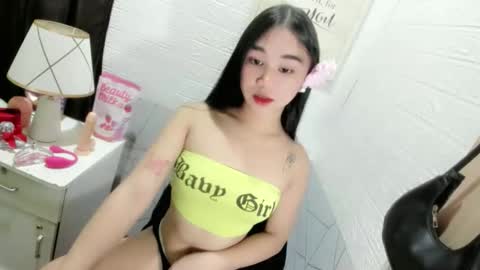 ur_sweetiechess18 online show from 09.23.25