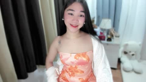 ur_sweetiechess18 online show from 12.04.25