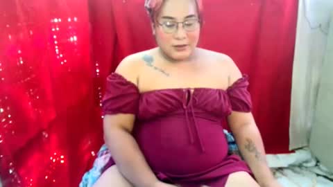 pretitit micole online show from 11.04.25