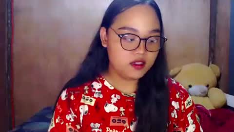 Snapshot of urasian_hotchix69 chatting on 10.08.25 Lycah online show from 10.08.25