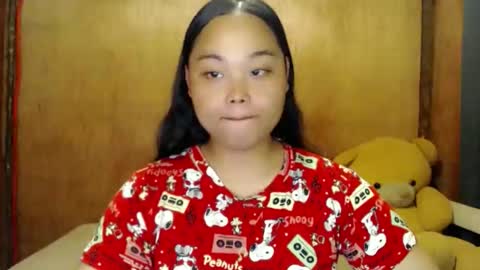 Snapshot of urasian_hotchix69 chatting on 10.17.25 Lycah online show from 10.17.25