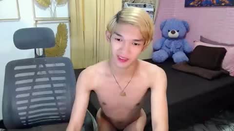 urasian_john20 online show from 05.18.26