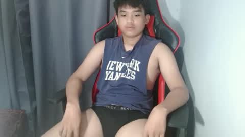 Snapshot of urasian_kentoyxx77 chatting on 10.07.25 Kentoy online show from 10.07.25