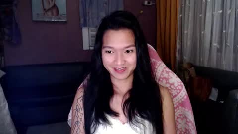 NEWRA  ALLISON online show from 11.21.25