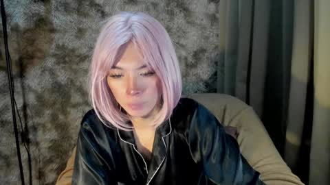 Snapshot of urasian_slut_yana chatting on 01.26.25 yana online show from 01.26.25