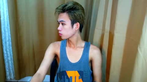 Snapshot of urasiancumboix2 chatting on 07.23.26 urasiancumboix2 online show from 07.23.26