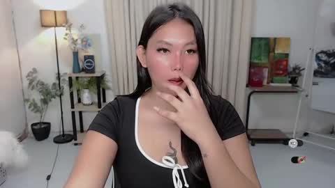 Snapshot of urasiangirl_megan chatting on 01.28.25 Megan dont forget to follow me and make me happy here when you join to my room I am your megan loving and caring woman online show from 01.28.25