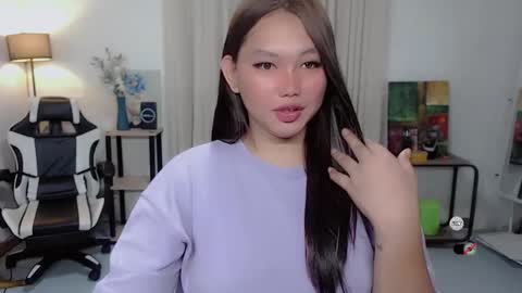 Snapshot of urasiangirl_megan chatting on 03.09.25 Megan dont forget to follow me and make me happy here when you join to my room I am your megan loving and caring woman online show from 03.09.25